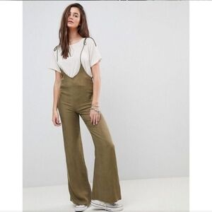 Honey Punch Women's Pinafore Jumpsuit Small in Green